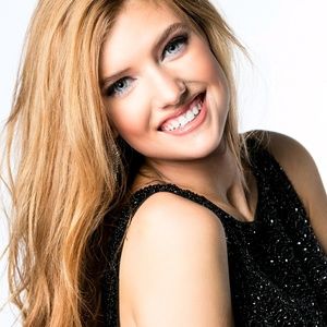 Meet your Posher, Leah